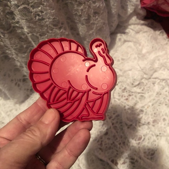 Tupperware Red Party Decorations with Holiday Shapes - Picture 8 of 11